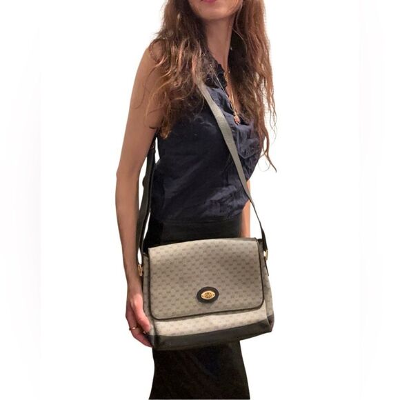 Gucci Black and Gray Crossbody Bag with Signature GG Pattern - Picture 11 of 13